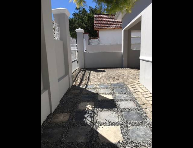 2 BEDROOM PROPERTY TO RENT IN TAMBOERSKLOOF